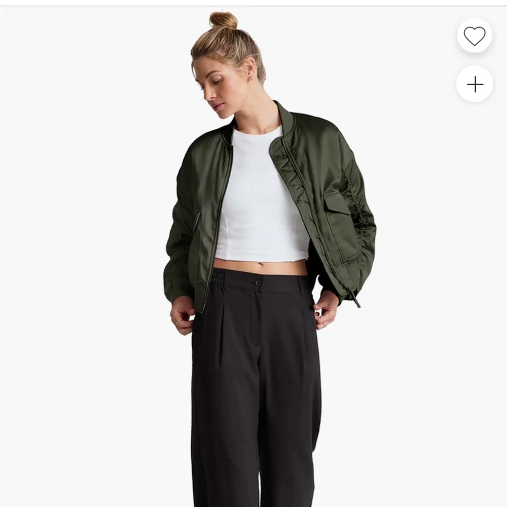 Beyond Yoga Melrose Bomber Jacket NWT - Picture 4 of 11